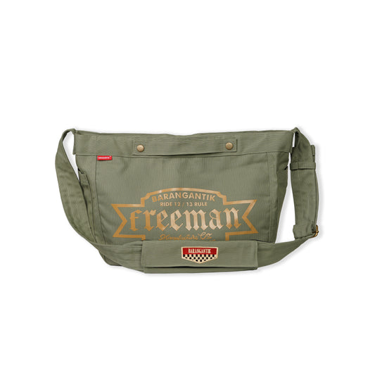 Freeman 3.0 sling bag misty green